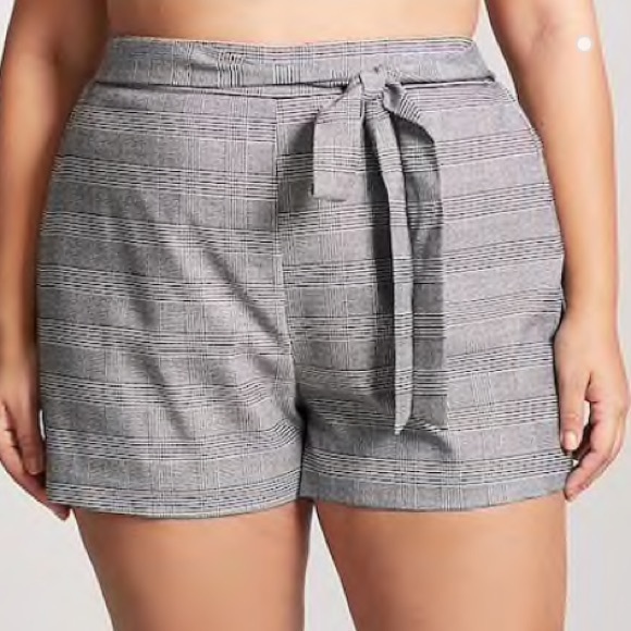 Forever 21 Shorts Forever 2 Plus Size High Waisted Shorts Poshmark Forever 21 Shorts Forever 2 Plus Size High Waisted Shorts Poshmark